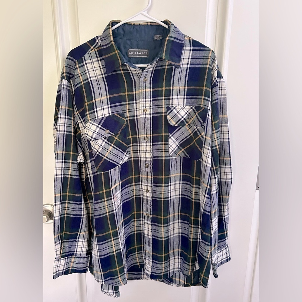 David Taylor Plaid Long Sleeve Button Down Flannel